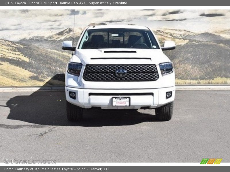 Super White / Graphite 2019 Toyota Tundra TRD Sport Double Cab 4x4