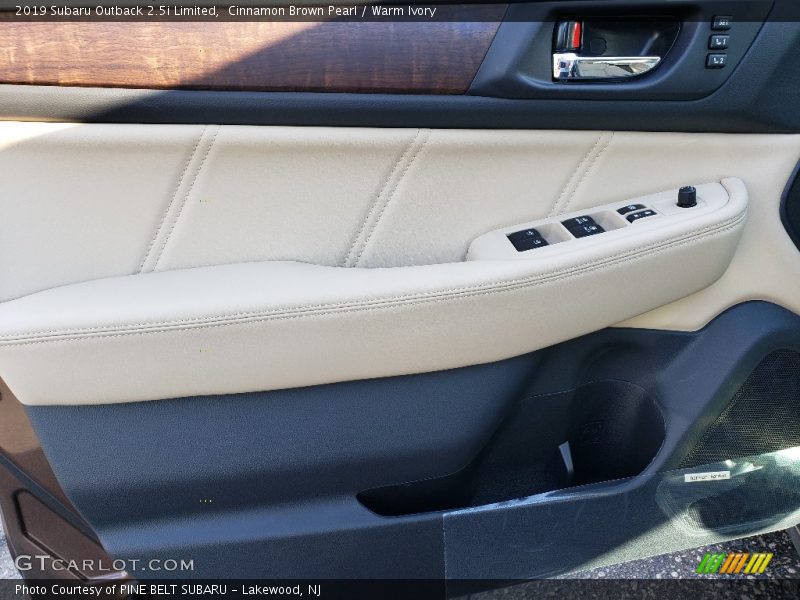 Cinnamon Brown Pearl / Warm Ivory 2019 Subaru Outback 2.5i Limited