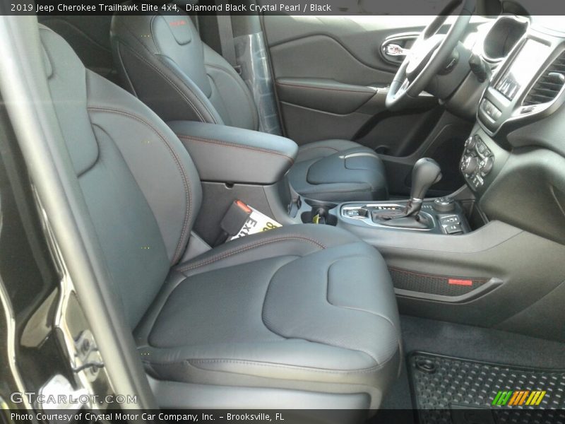 Diamond Black Crystal Pearl / Black 2019 Jeep Cherokee Trailhawk Elite 4x4