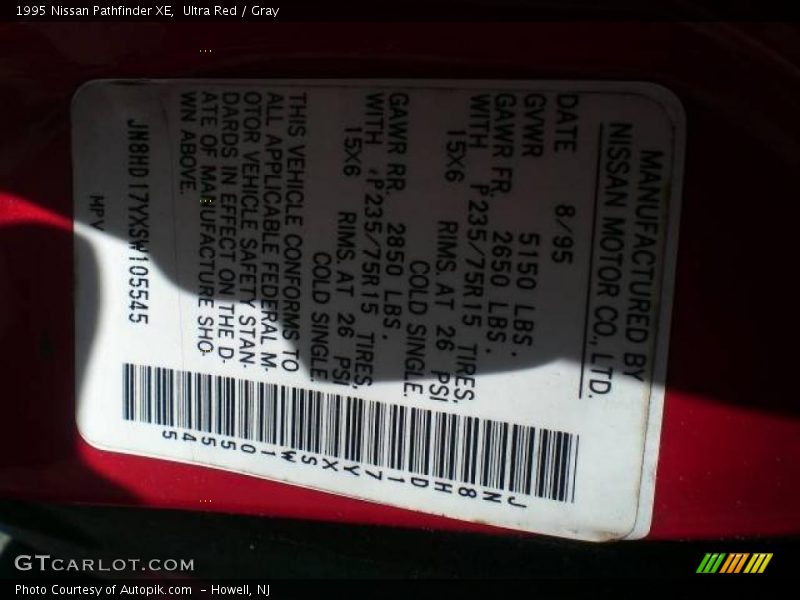 Ultra Red / Gray 1995 Nissan Pathfinder XE