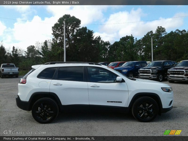 Bright White / Black 2019 Jeep Cherokee Latitude Plus