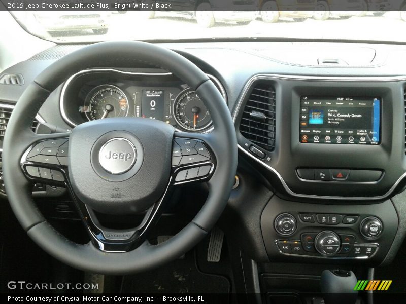 Bright White / Black 2019 Jeep Cherokee Latitude Plus