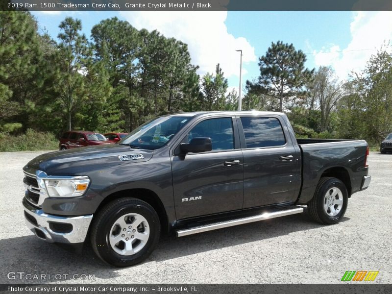 Granite Crystal Metallic / Black 2019 Ram 1500 Tradesman Crew Cab