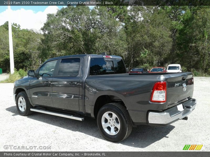 Granite Crystal Metallic / Black 2019 Ram 1500 Tradesman Crew Cab