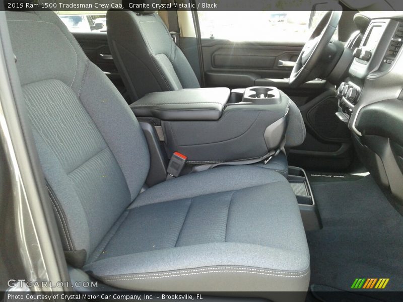Granite Crystal Metallic / Black 2019 Ram 1500 Tradesman Crew Cab