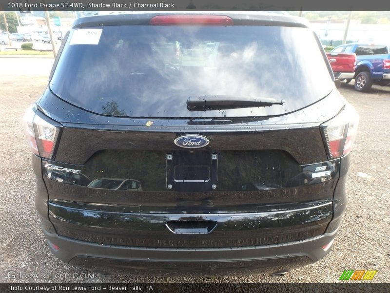 Shadow Black / Charcoal Black 2018 Ford Escape SE 4WD