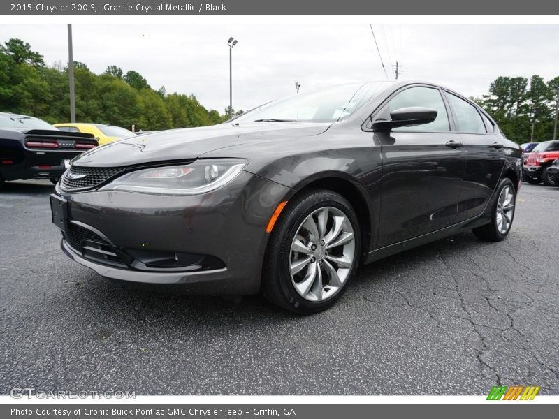 Granite Crystal Metallic / Black 2015 Chrysler 200 S
