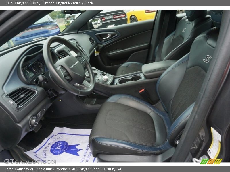 Granite Crystal Metallic / Black 2015 Chrysler 200 S
