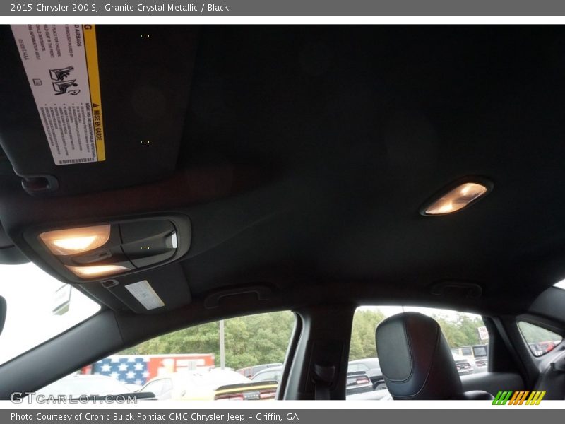 Granite Crystal Metallic / Black 2015 Chrysler 200 S