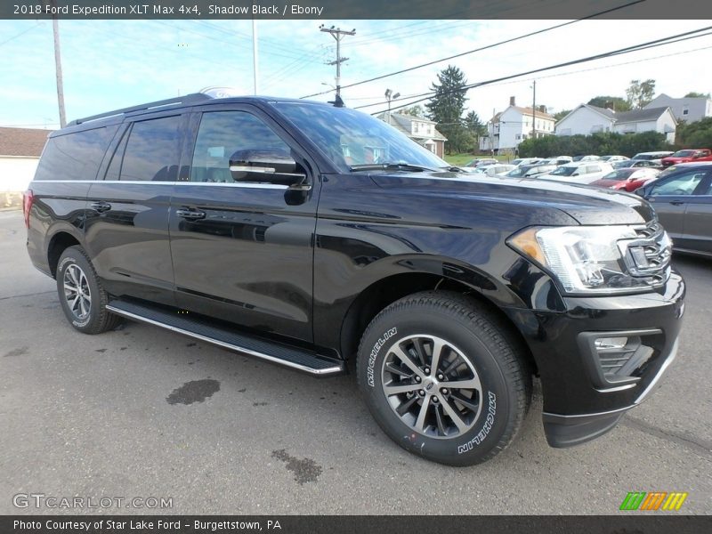 Front 3/4 View of 2018 Expedition XLT Max 4x4