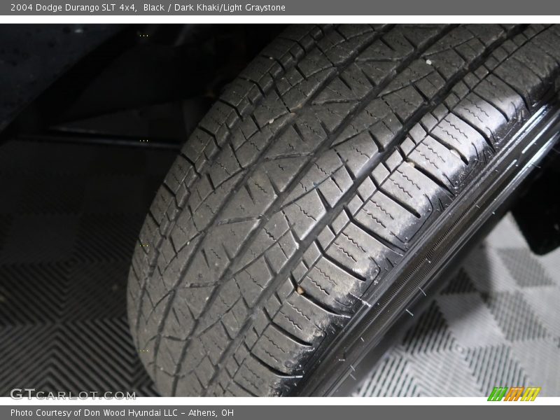 Black / Dark Khaki/Light Graystone 2004 Dodge Durango SLT 4x4