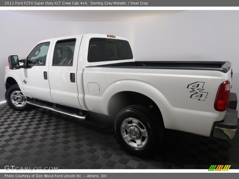 Sterling Grey Metallic / Steel Gray 2011 Ford F250 Super Duty XLT Crew Cab 4x4