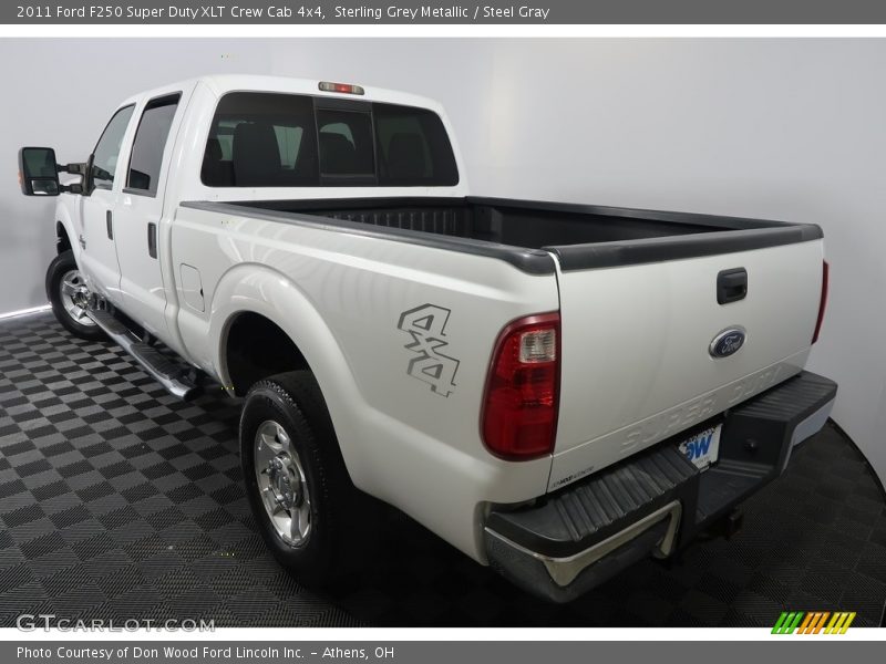 Sterling Grey Metallic / Steel Gray 2011 Ford F250 Super Duty XLT Crew Cab 4x4