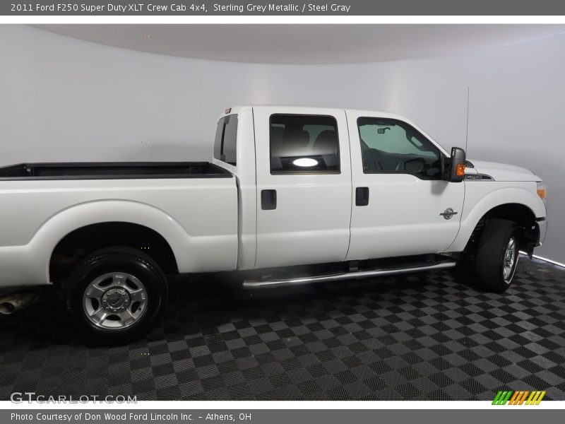 Sterling Grey Metallic / Steel Gray 2011 Ford F250 Super Duty XLT Crew Cab 4x4
