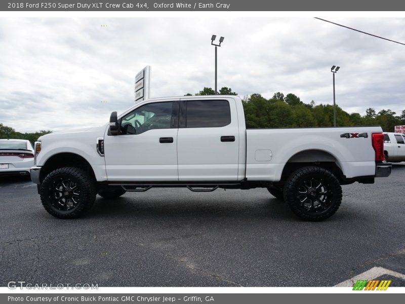 Oxford White / Earth Gray 2018 Ford F250 Super Duty XLT Crew Cab 4x4
