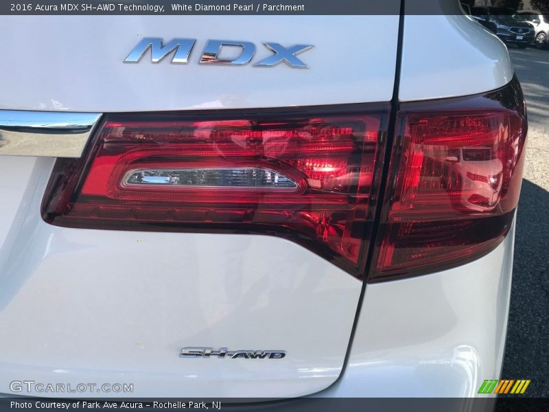 White Diamond Pearl / Parchment 2016 Acura MDX SH-AWD Technology