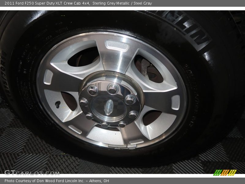Sterling Grey Metallic / Steel Gray 2011 Ford F250 Super Duty XLT Crew Cab 4x4