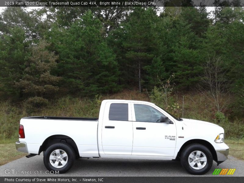 Bright White / Black/Diesel Gray 2019 Ram 1500 Classic Tradesman Quad Cab 4x4