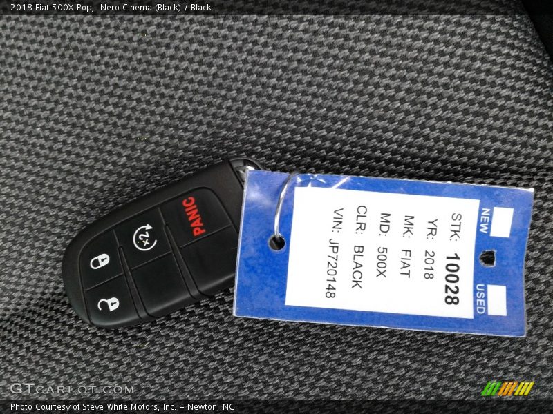 Nero Cinema (Black) / Black 2018 Fiat 500X Pop