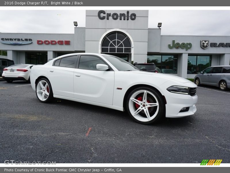 Bright White / Black 2016 Dodge Charger R/T