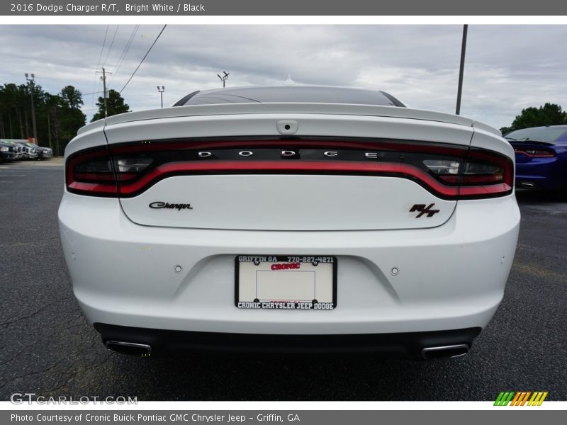 Bright White / Black 2016 Dodge Charger R/T