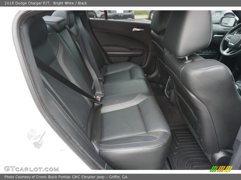 Bright White / Black 2016 Dodge Charger R/T