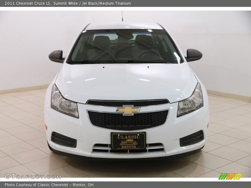 Summit White / Jet Black/Medium Titanium 2011 Chevrolet Cruze LS