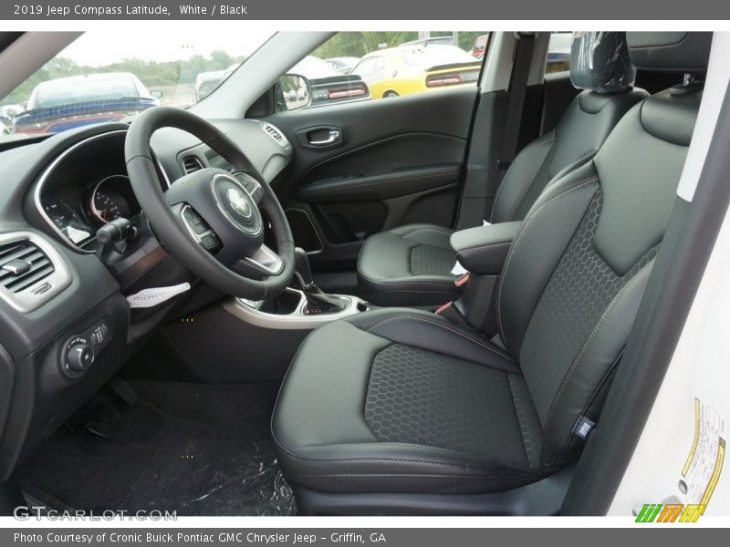 Front Seat of 2019 Compass Latitude