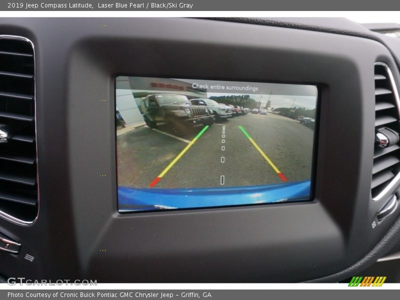 Laser Blue Pearl / Black/Ski Gray 2019 Jeep Compass Latitude