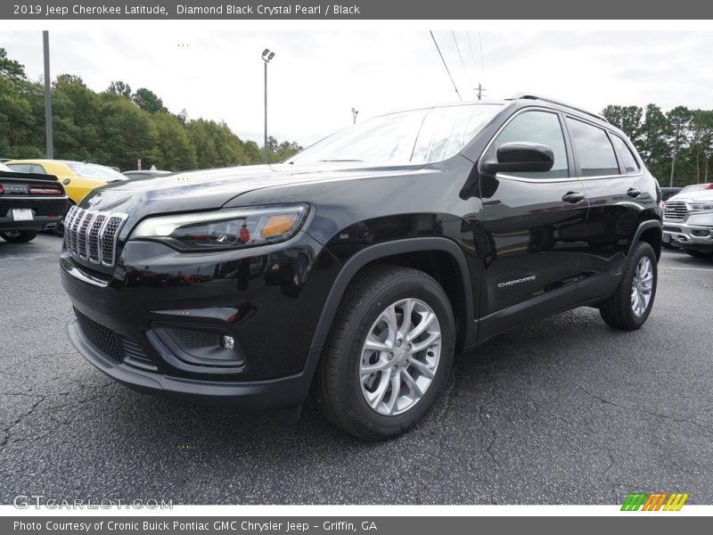 Diamond Black Crystal Pearl / Black 2019 Jeep Cherokee Latitude