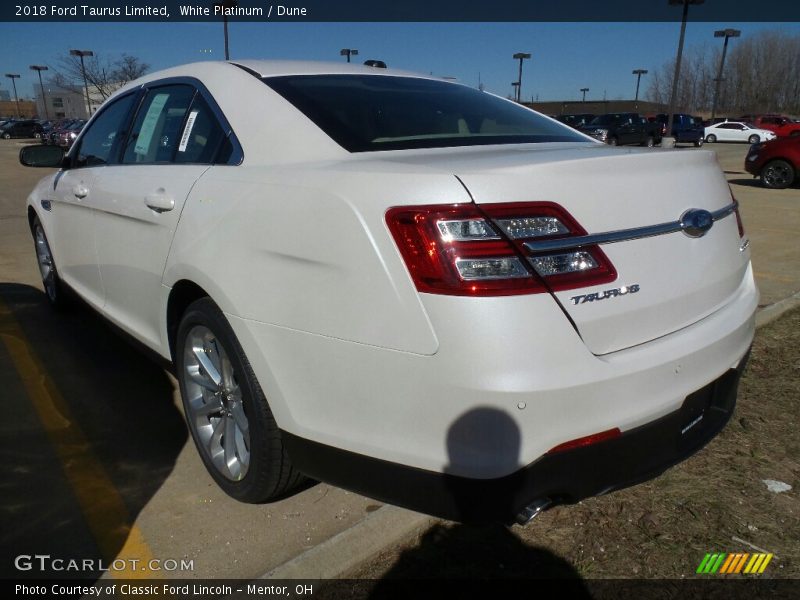 White Platinum / Dune 2018 Ford Taurus Limited