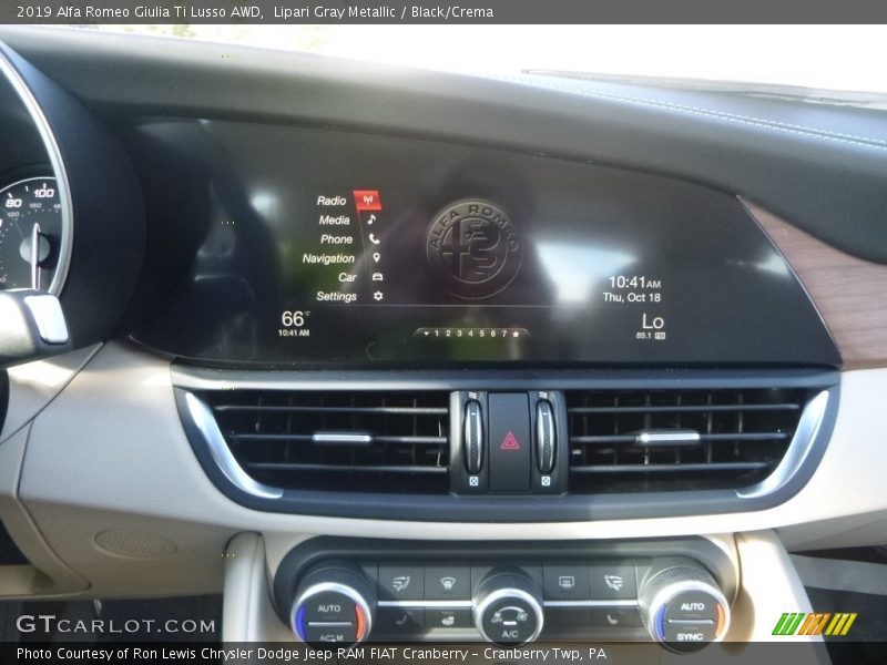 Lipari Gray Metallic / Black/Crema 2019 Alfa Romeo Giulia Ti Lusso AWD