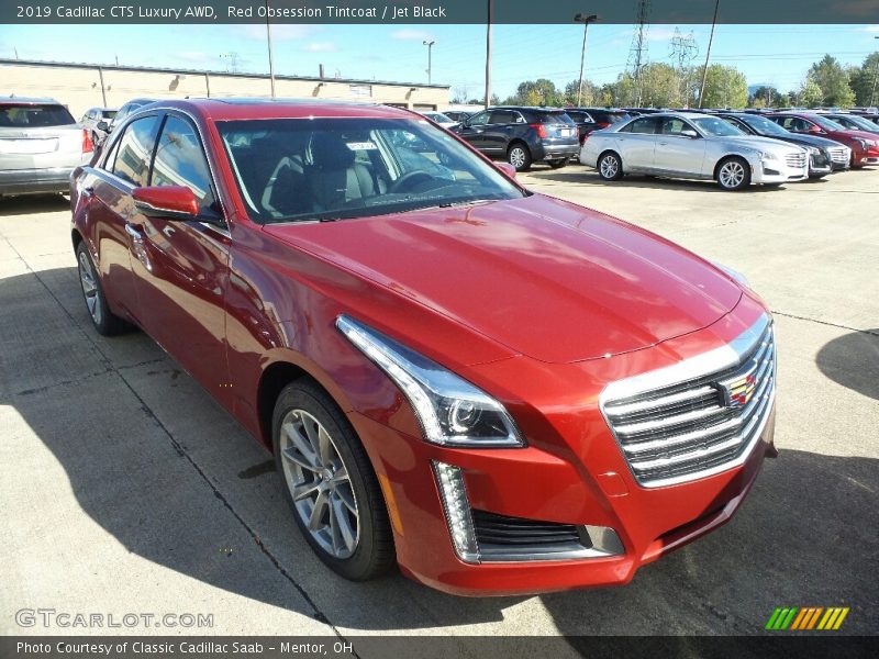 Front 3/4 View of 2019 CTS Luxury AWD