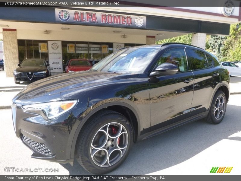 Front 3/4 View of 2019 Stelvio Sport AWD