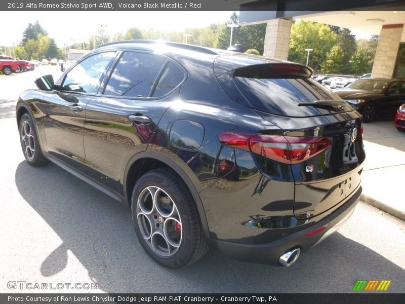 Volcano Black Metallic / Red 2019 Alfa Romeo Stelvio Sport AWD