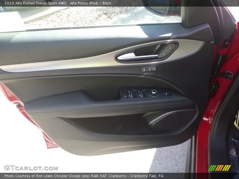Alfa Rosso (Red) / Black 2019 Alfa Romeo Stelvio Sport AWD