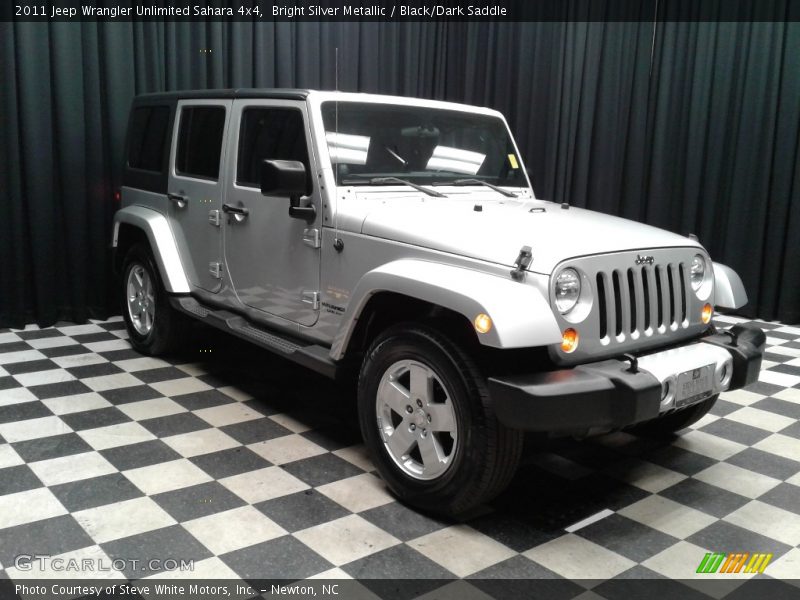 Bright Silver Metallic / Black/Dark Saddle 2011 Jeep Wrangler Unlimited Sahara 4x4