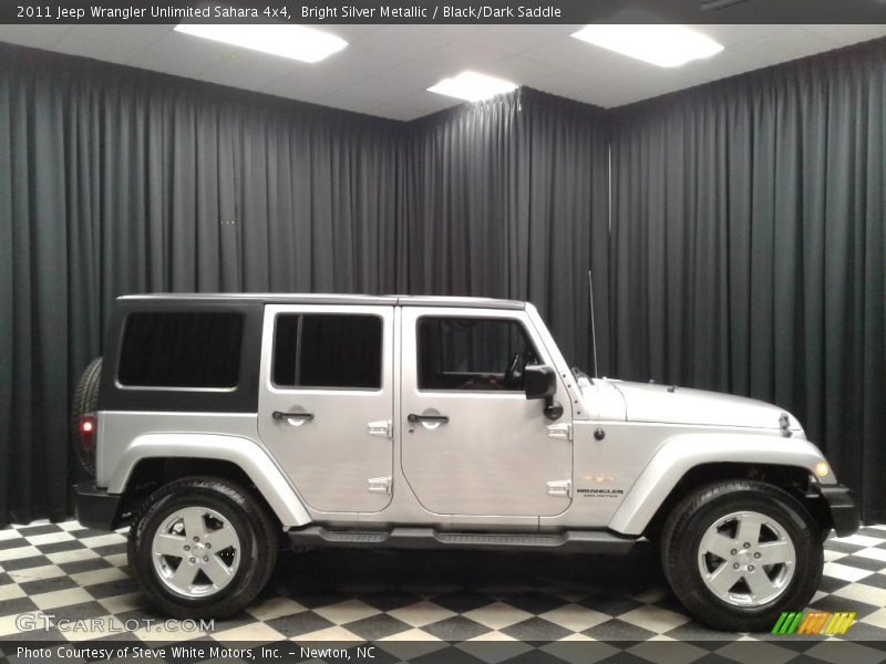 Bright Silver Metallic / Black/Dark Saddle 2011 Jeep Wrangler Unlimited Sahara 4x4
