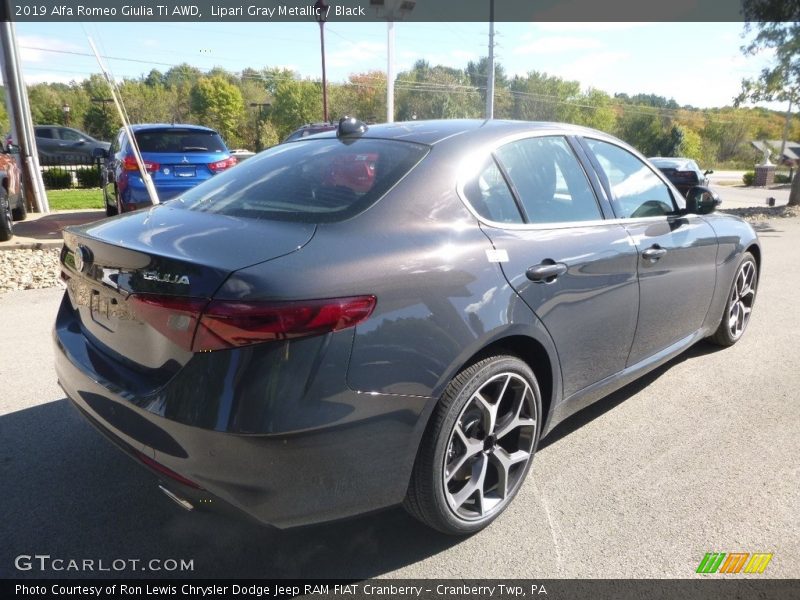 Lipari Gray Metallic / Black 2019 Alfa Romeo Giulia Ti AWD