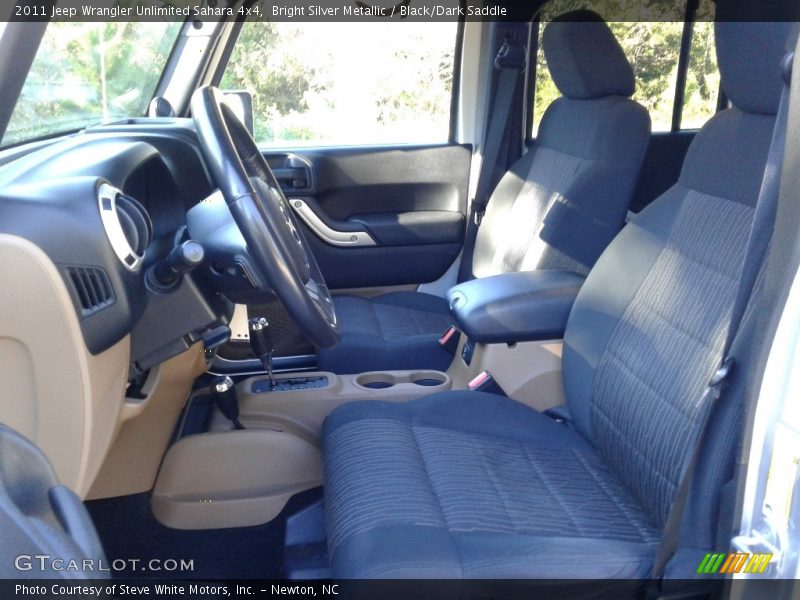 Bright Silver Metallic / Black/Dark Saddle 2011 Jeep Wrangler Unlimited Sahara 4x4