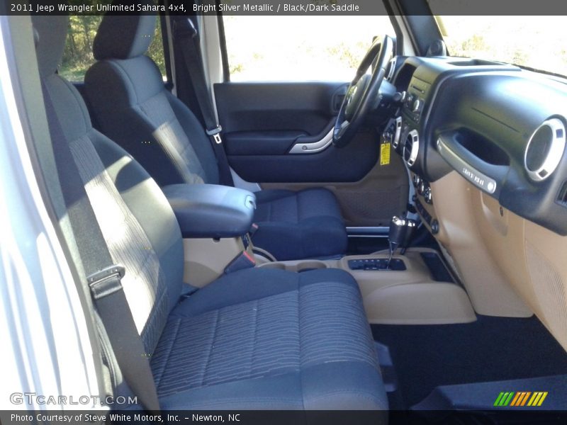 Bright Silver Metallic / Black/Dark Saddle 2011 Jeep Wrangler Unlimited Sahara 4x4