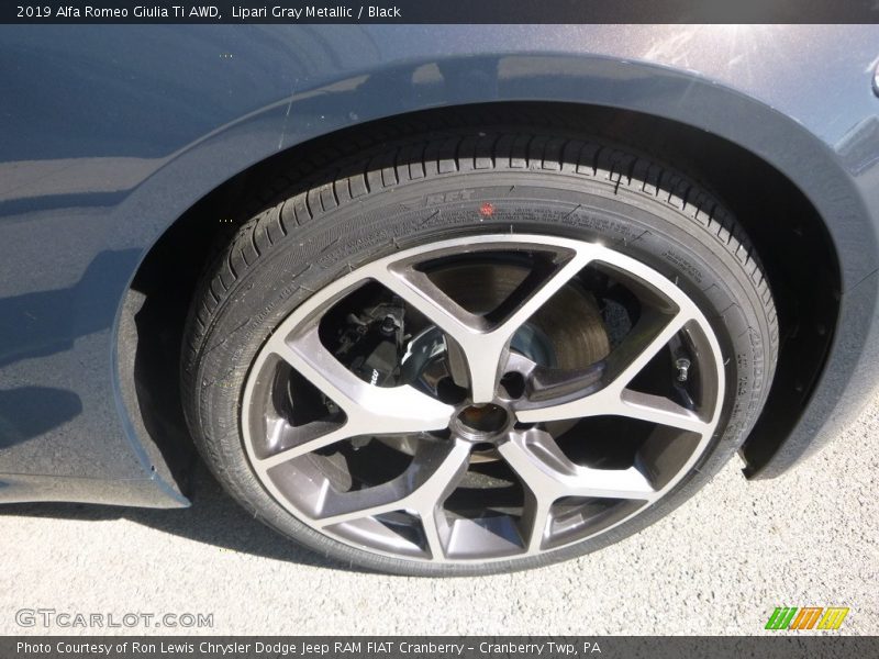  2019 Giulia Ti AWD Wheel