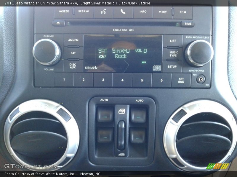 Bright Silver Metallic / Black/Dark Saddle 2011 Jeep Wrangler Unlimited Sahara 4x4