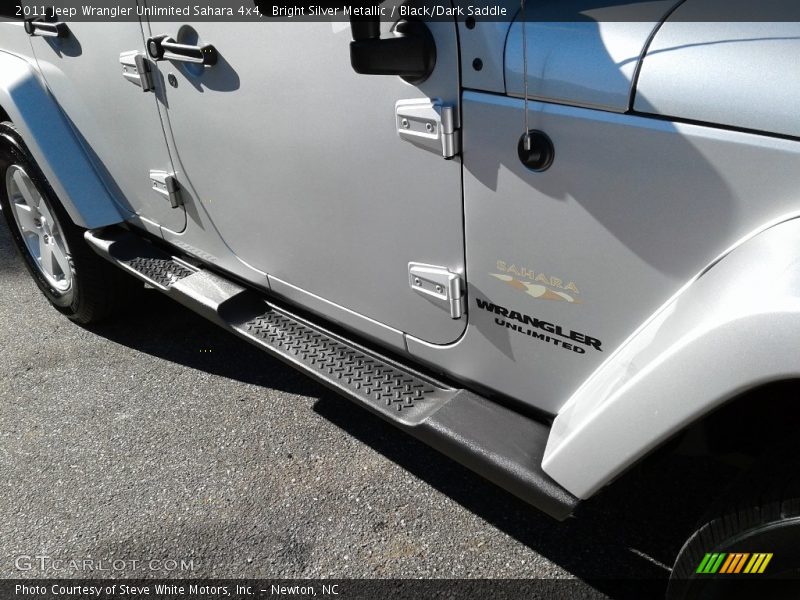 Bright Silver Metallic / Black/Dark Saddle 2011 Jeep Wrangler Unlimited Sahara 4x4