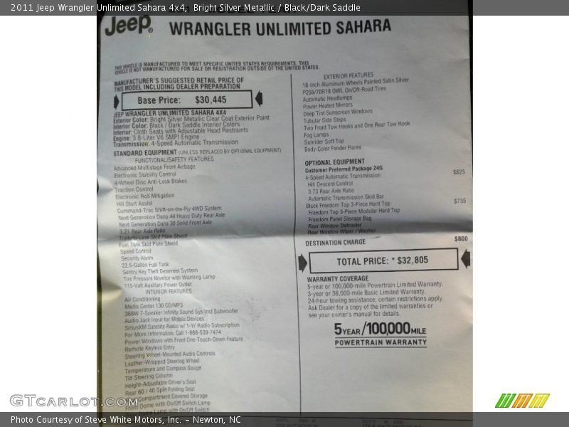 Bright Silver Metallic / Black/Dark Saddle 2011 Jeep Wrangler Unlimited Sahara 4x4