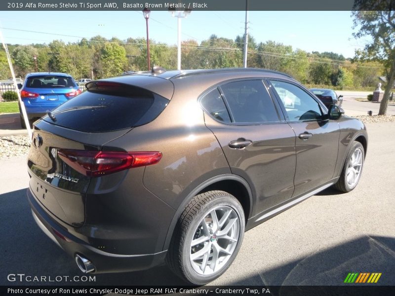 Basalto Brown Metallic / Black 2019 Alfa Romeo Stelvio Ti Sport AWD