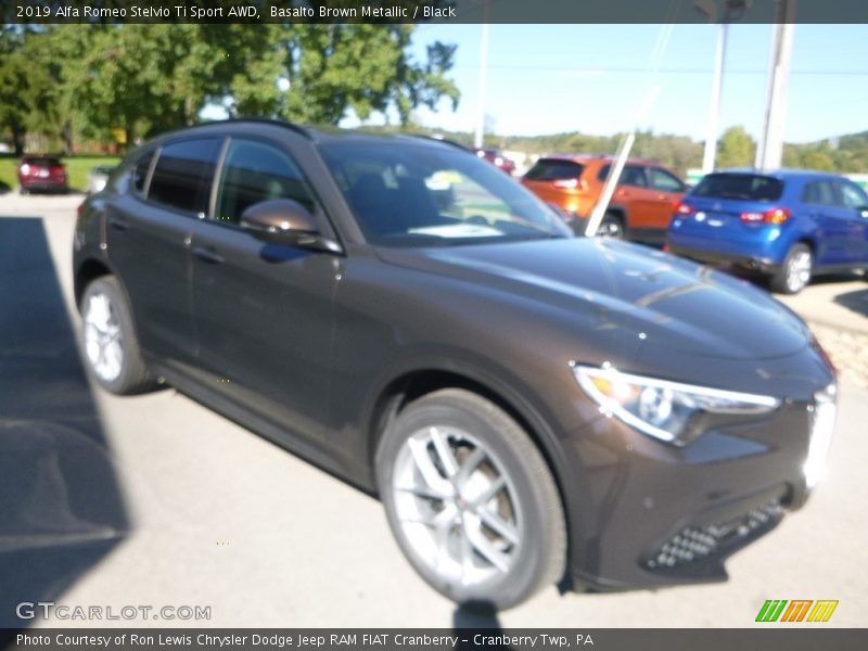 Basalto Brown Metallic / Black 2019 Alfa Romeo Stelvio Ti Sport AWD
