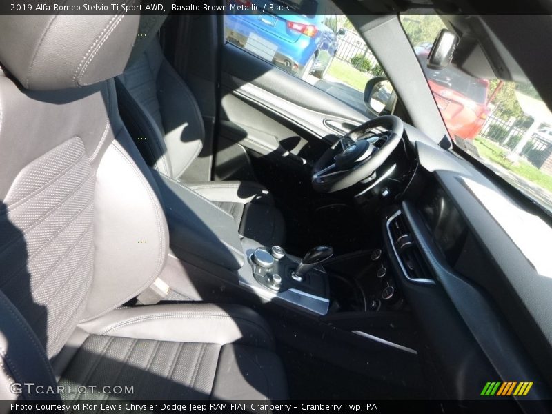 Basalto Brown Metallic / Black 2019 Alfa Romeo Stelvio Ti Sport AWD