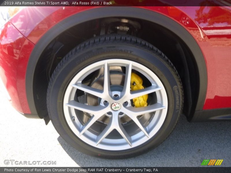 Alfa Rosso (Red) / Black 2019 Alfa Romeo Stelvio Ti Sport AWD