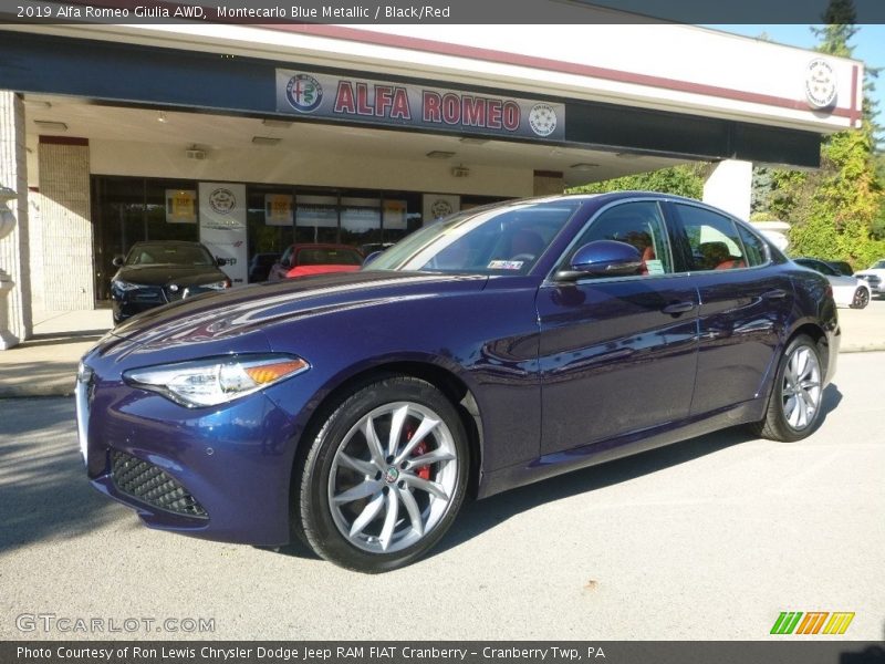 Montecarlo Blue Metallic / Black/Red 2019 Alfa Romeo Giulia AWD